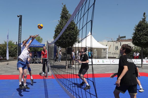 streat-volley-bgd-180622-8748232E63918-75FF-0524-7AFF-4AACD7AE2BD1.jpg