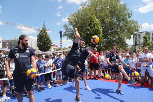 streat-volley-bgd-180622-87624C8DE9268-0196-516E-A72A-460D5934C8C7.jpg