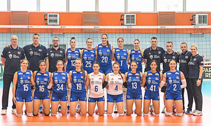 Mlađe seniorke maksimalne na otvaranju Evropskog prvenstva!