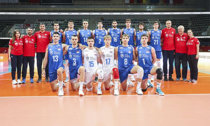 Mlađim seniorima set protv Češke