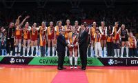 Prvi trofej Galatasaraja posle tri izgubljena finala &ndash; Ivan Knežević predao pehar